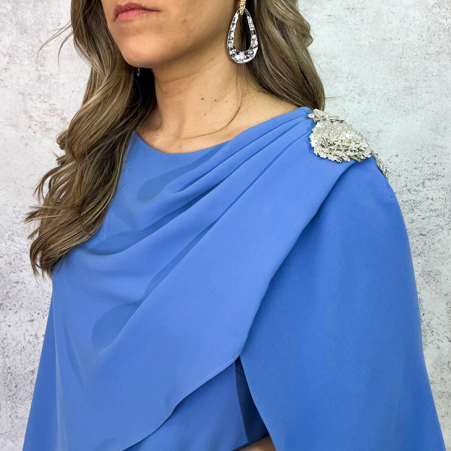 Vestido largo de gasa azul claro