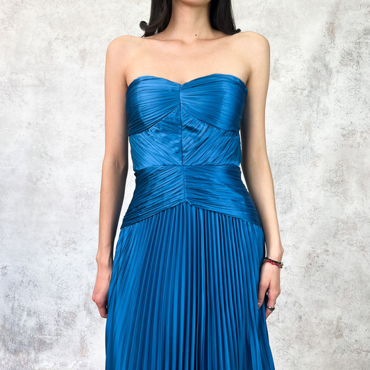 Vestido largo strpless azul celeste