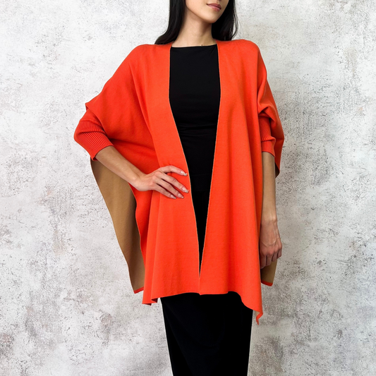 Capa naranja oversize