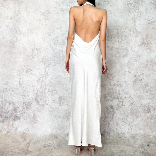 Vestido midi satinado halter blanco