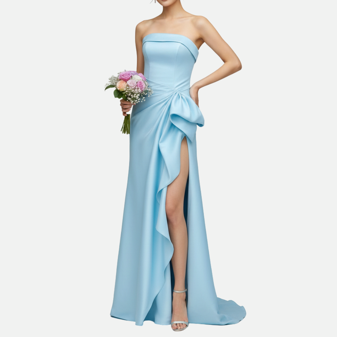 Vestido largo strapless azul cielo