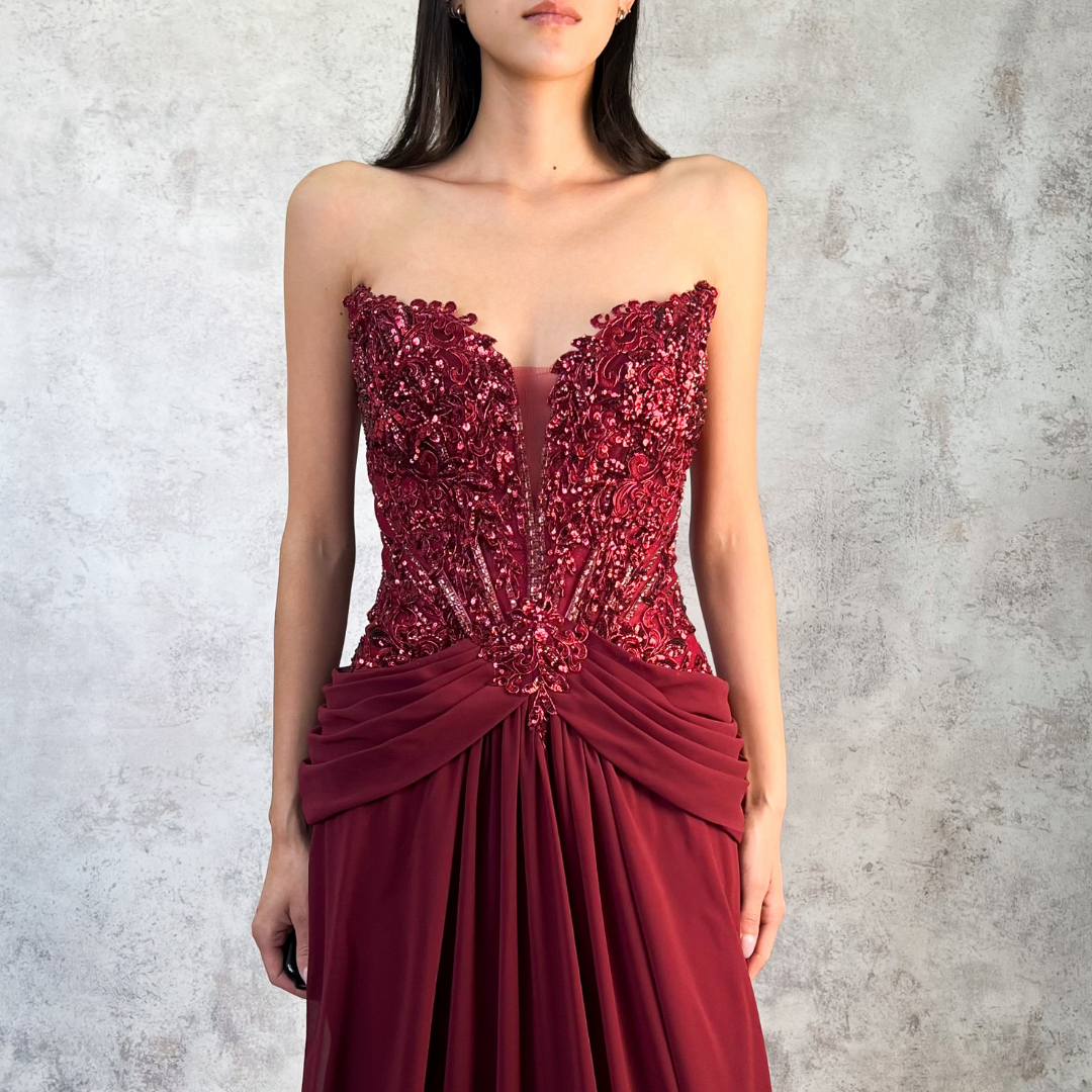 Vestido largo en color burgundy