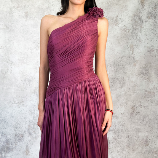 Vestido largo asimétrico color mora