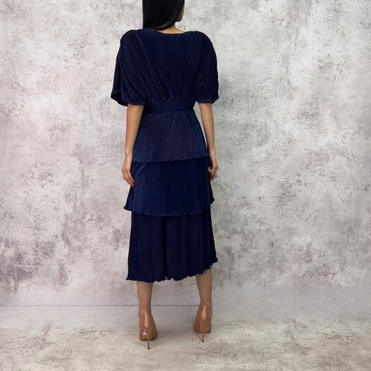 Vestido midi azul marino plisado