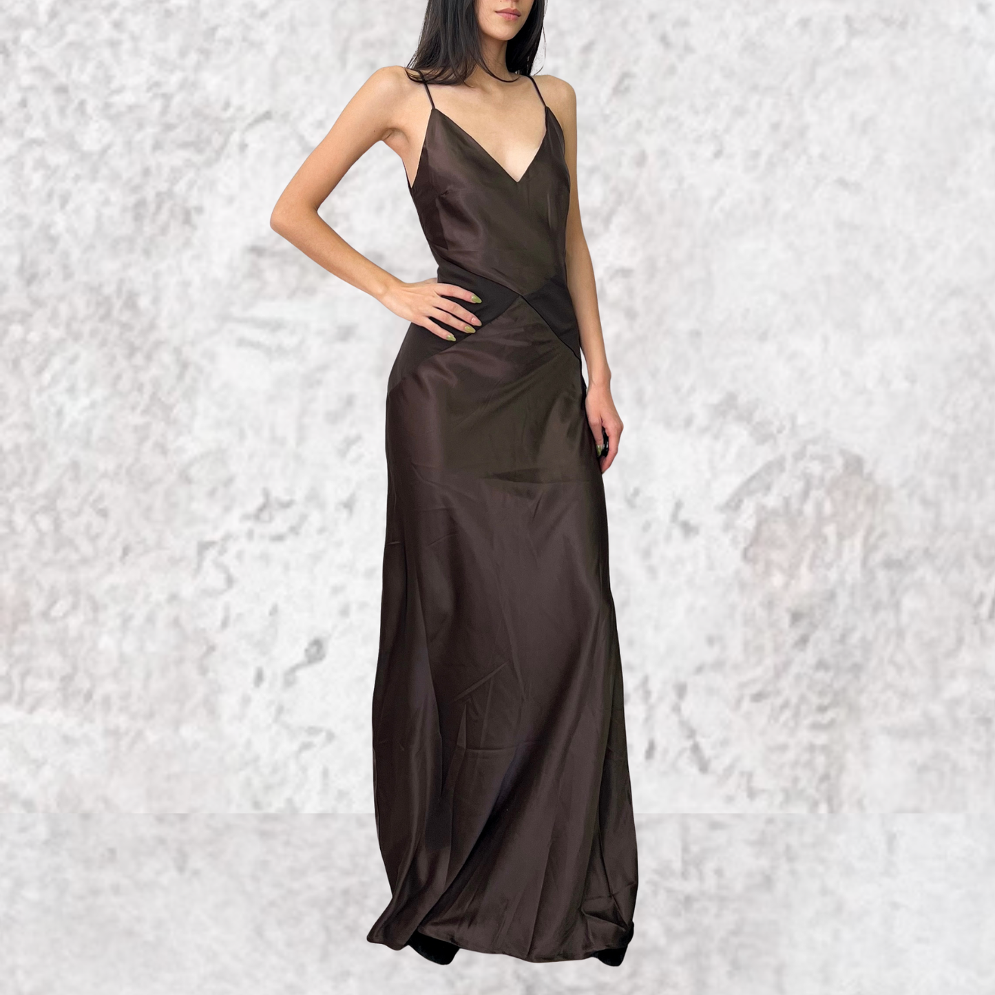 Vestido largo café satinado