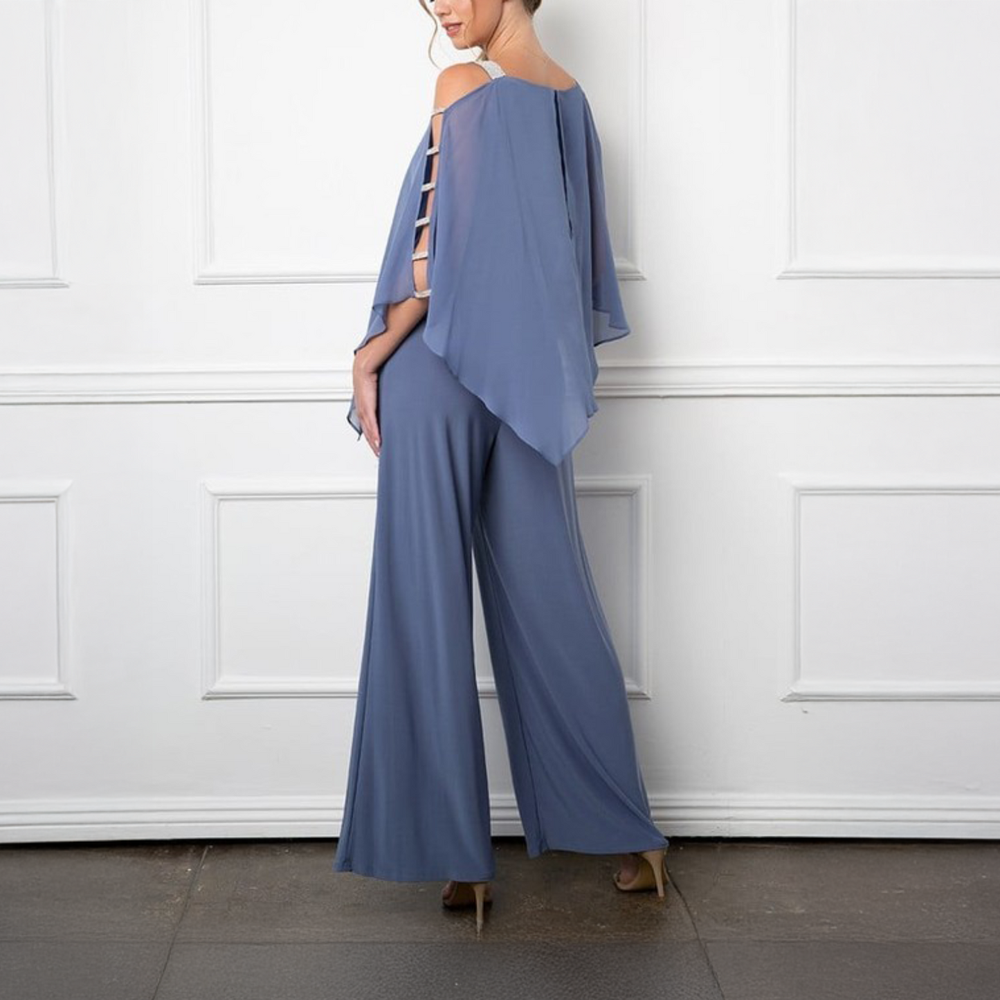 Jumpsuit azul plomo.