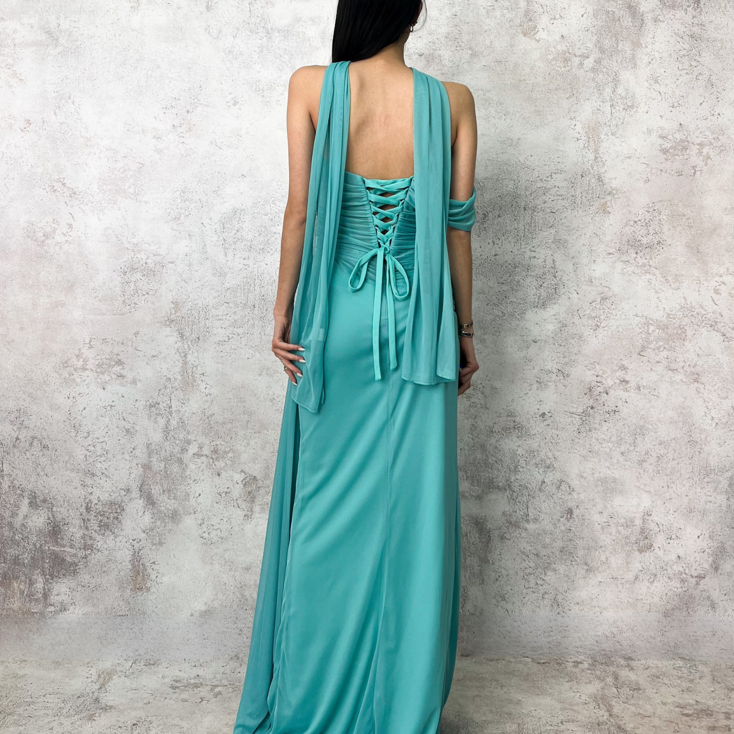 Vestido largo en tela de gasa mesh verde