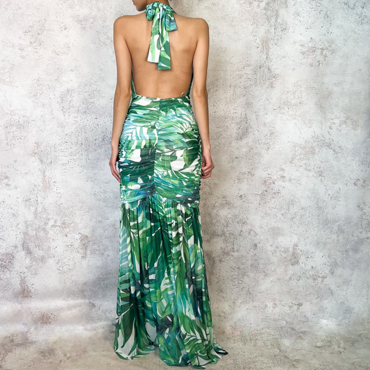 Vestido largo halter estampado hojas