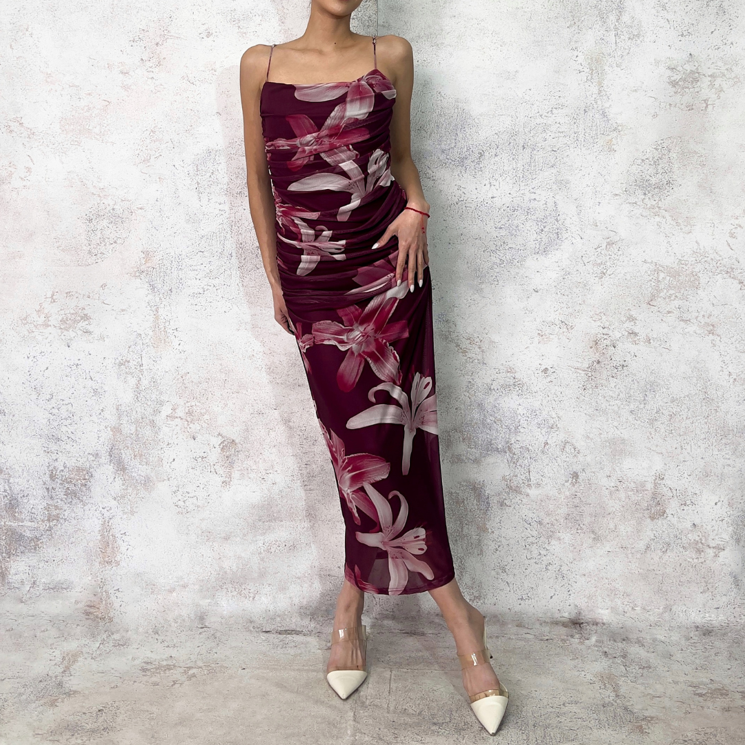 Vestido midi de mesh estampado flores vino
