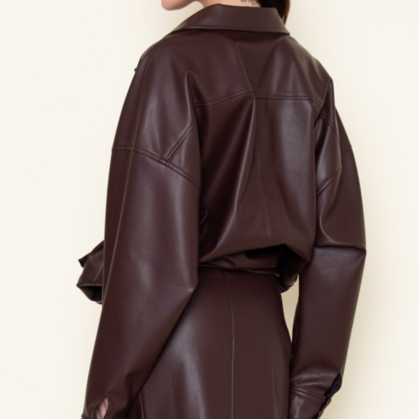 Chaqueta efecto piel burgundy