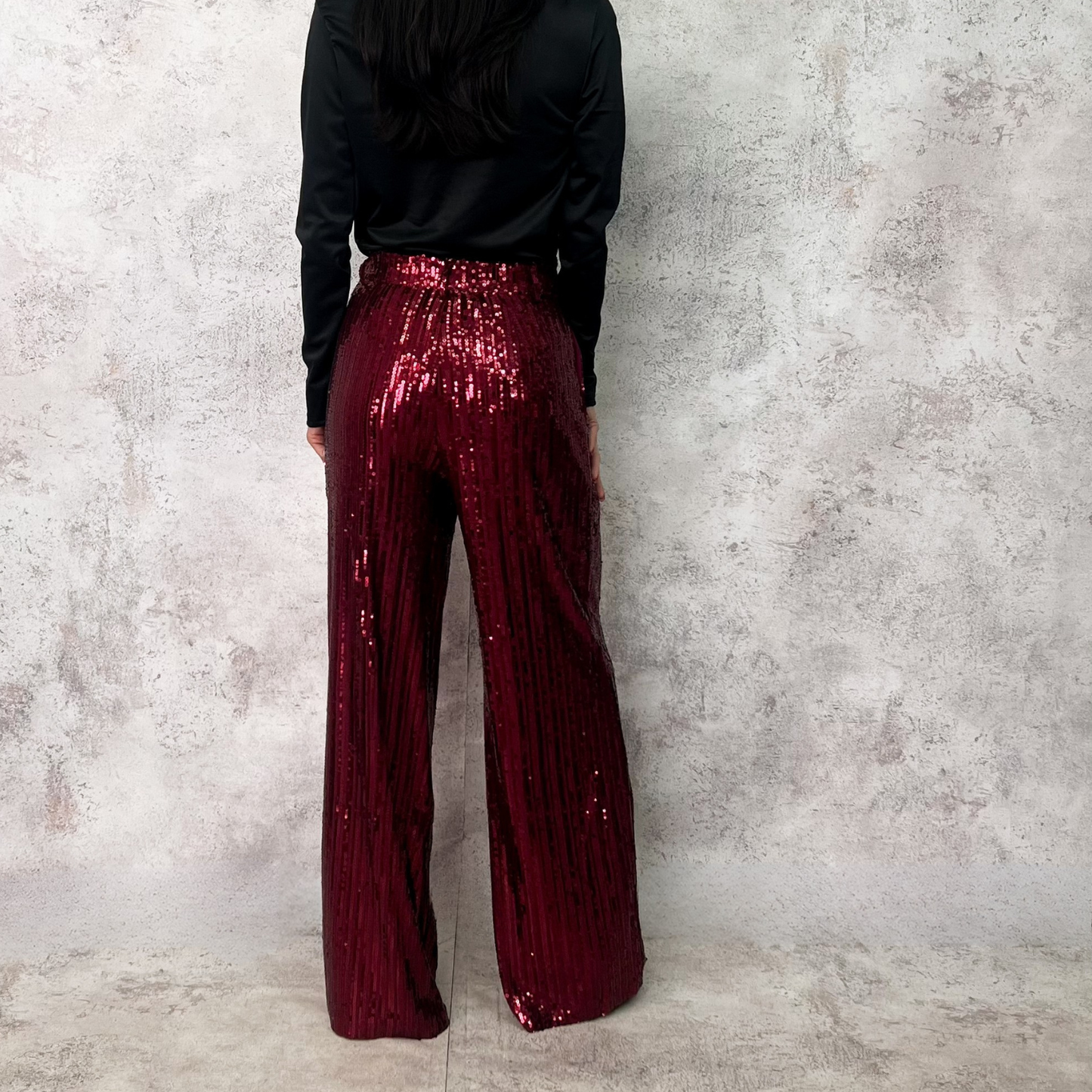 Pantalón ancho de lentejuela vino