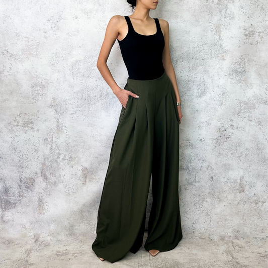 Pantalón ancho verde olivo