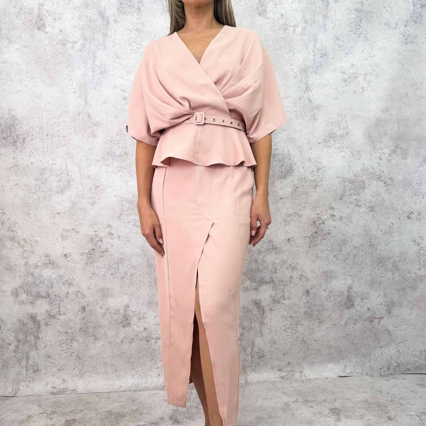 Set midi plisado rosa.