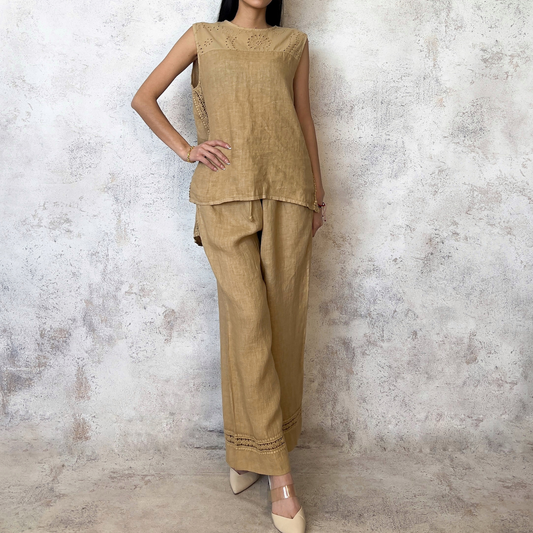 Conjunto de Lino pantalon y blusa bordado camel