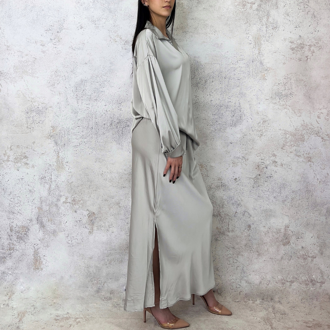 Conjunto de falda satinado gris