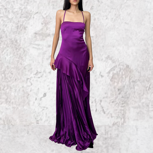 Vestido largo morado satinado asimétrico