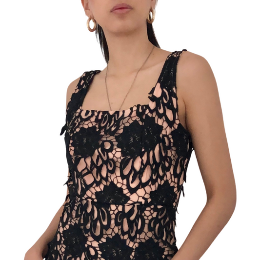 VESTIDO NEGRO GUIPIURE