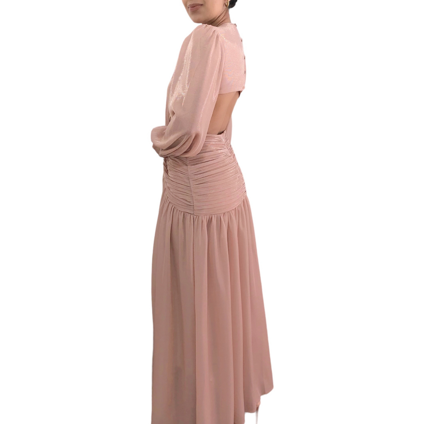VESTIDO CUT OUT NACARADO