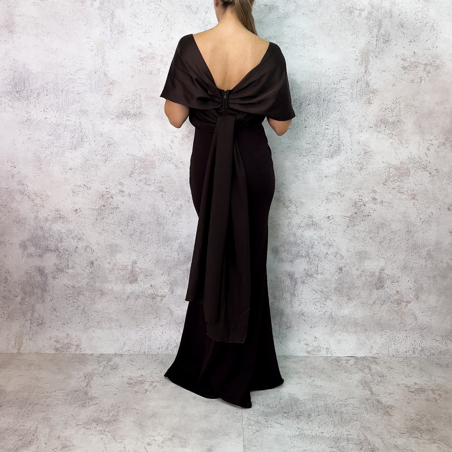 Vestido largo Crop satinado café.
