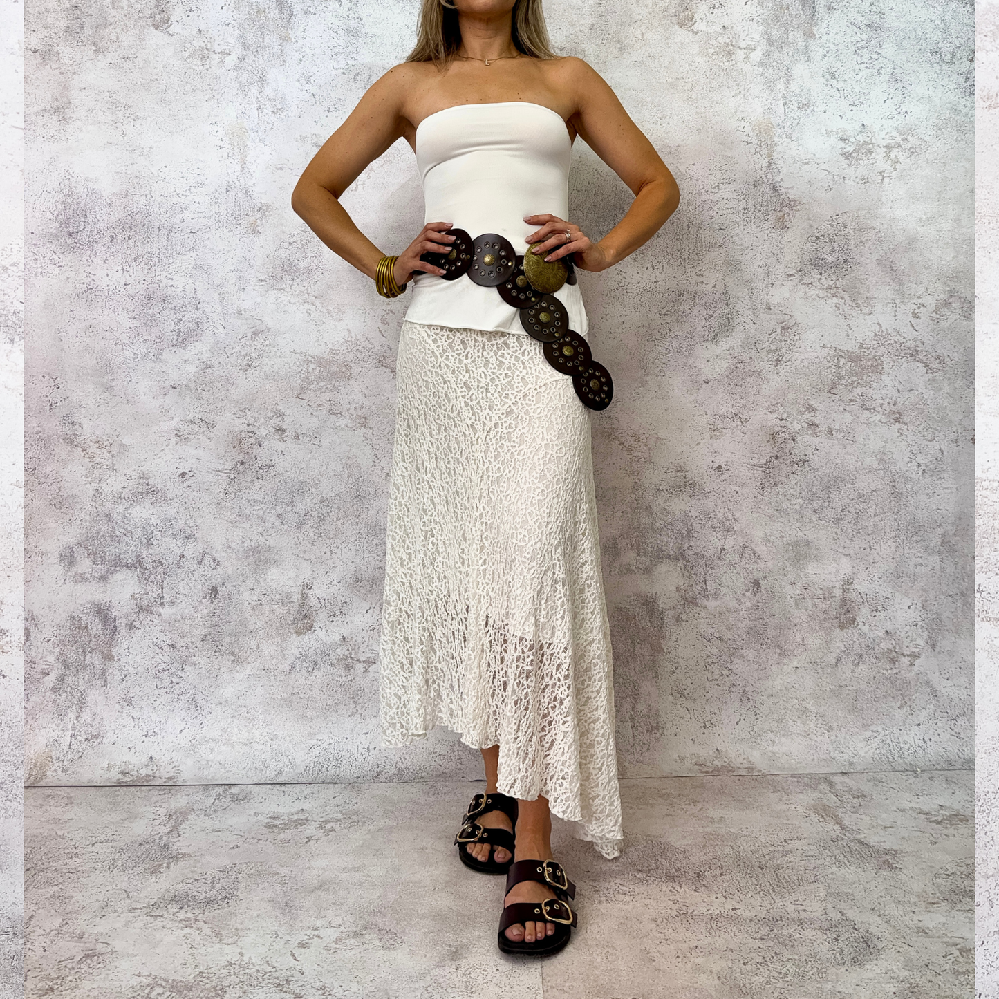 Falda midi asimetrica blanca