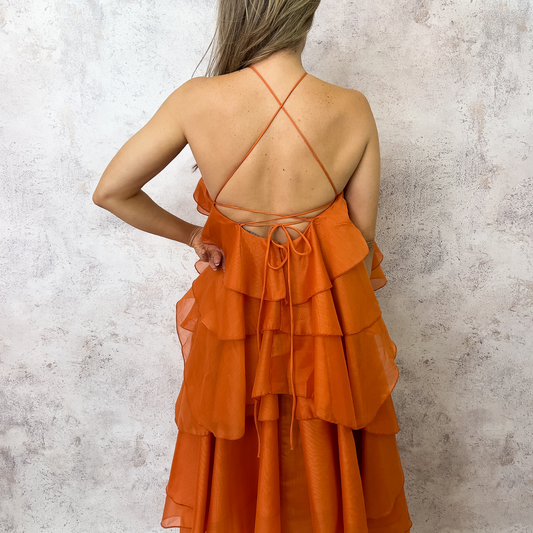 Vestido halter olanes naranja.