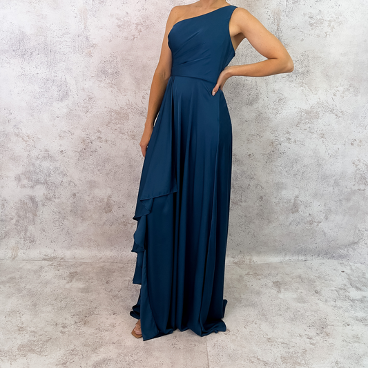 Vestido satín un hombro azul.
