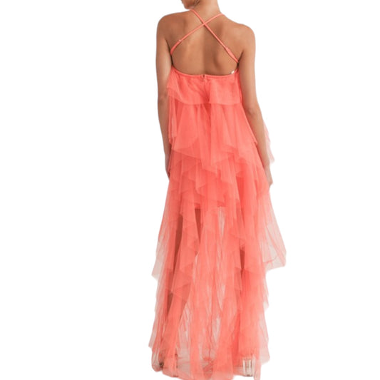 Vestido mesh tirantes olanes capas coral.