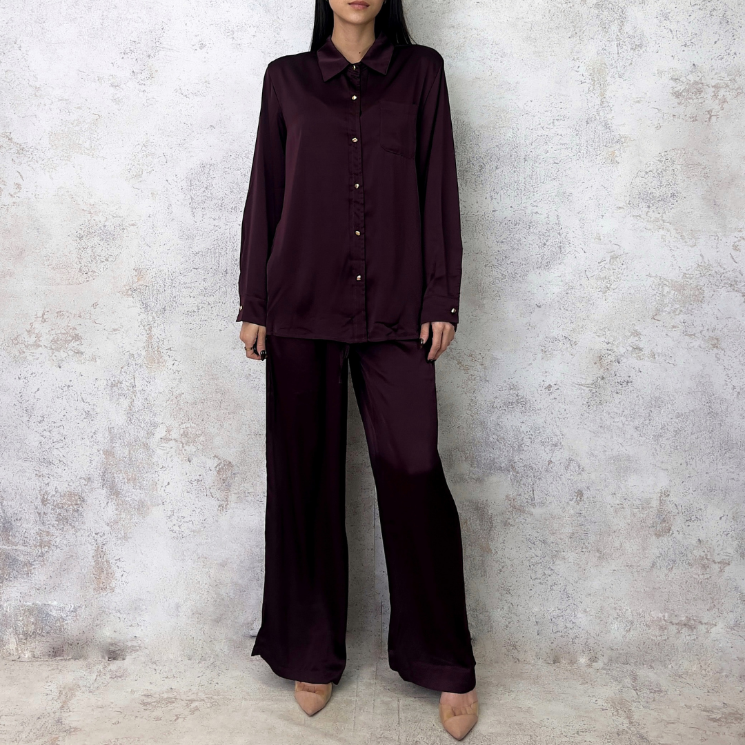 Conjunto satinado purpura