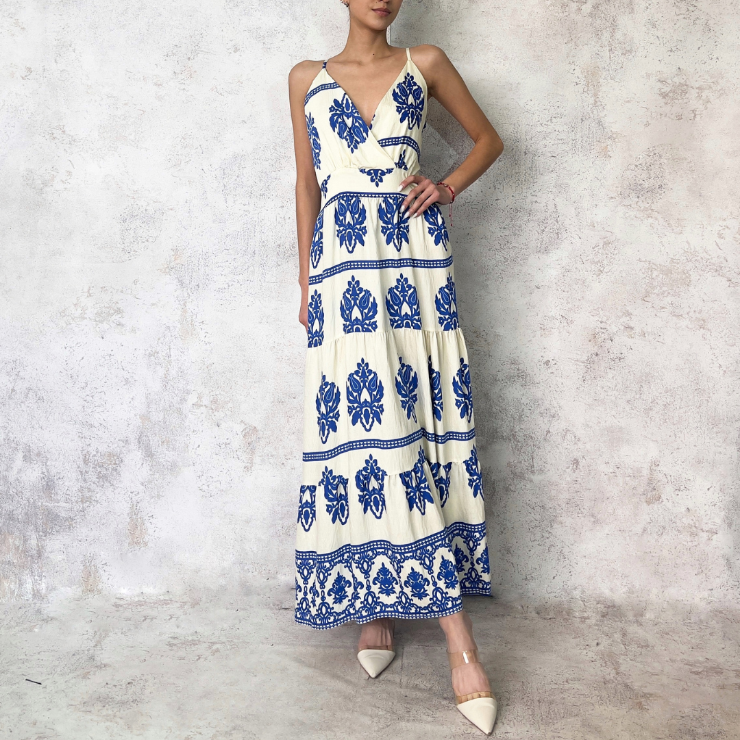 Vestido en corte midi tirantes estampado azul