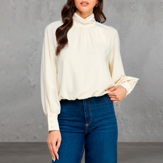 Blusa marfil cuello fruncido