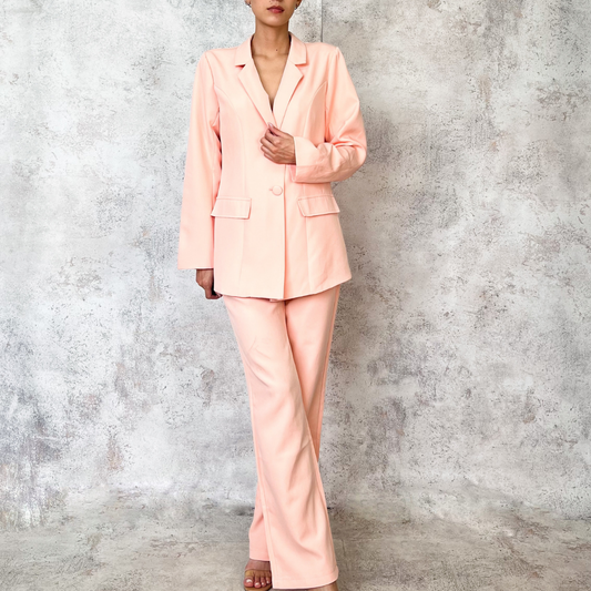 Traje sastre coral