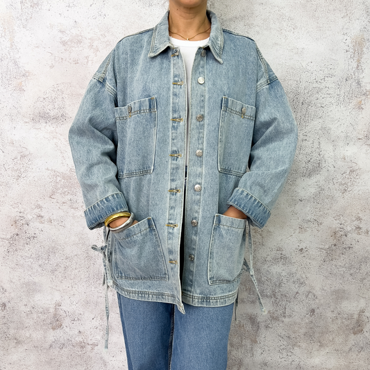 Jacket oversize mezclilla.