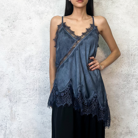 Blusa tirantes azul encaje