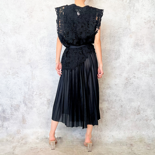 Vestido midi ensamble guipiur negro