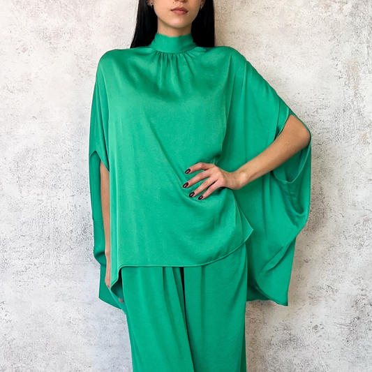 Blusa mangas mariposa verde