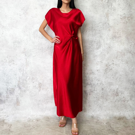 Vestido midi satinado rojo
