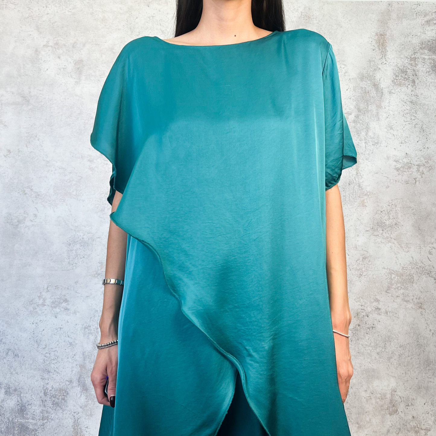 Set pantalon y blusa asimetrica jade