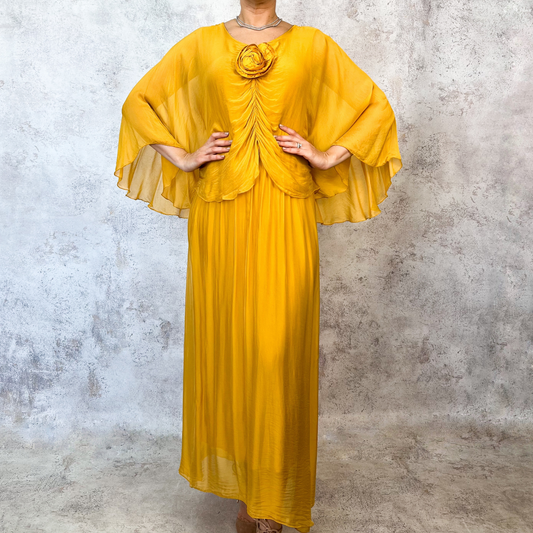 Vestido de seda italiana mostaza