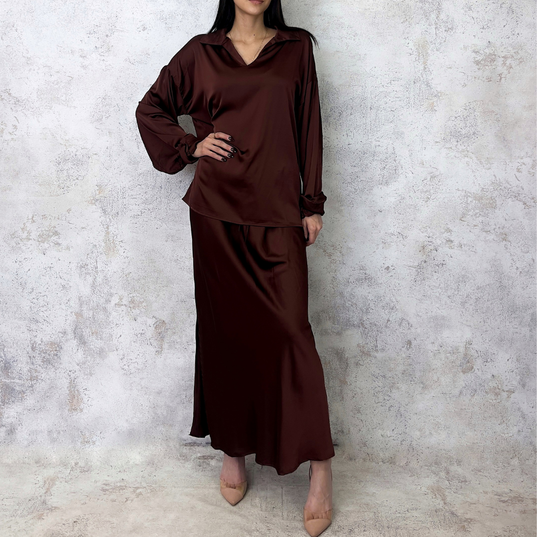 Conjunto de falda satinado cafe