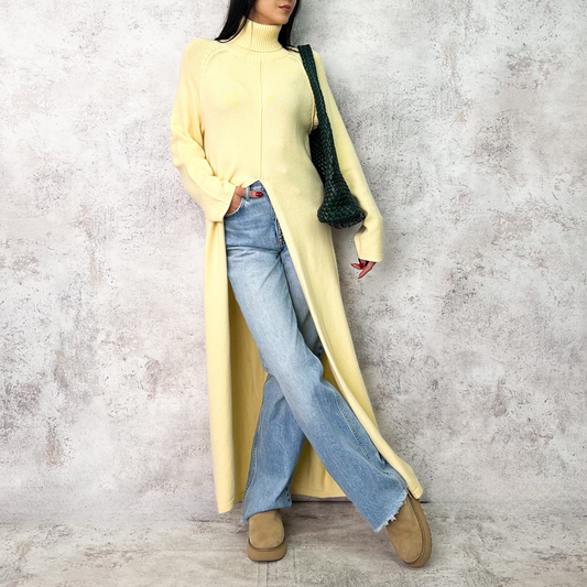 Suéter largo color mantequilla