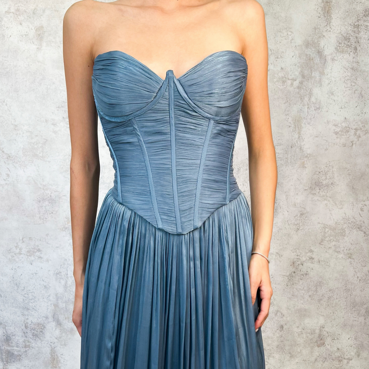 Vestido largo azul petroleo