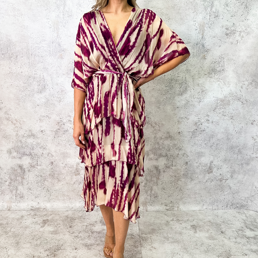 Vestido seda morado.
