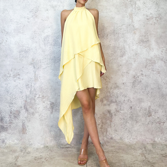 Vestido corto halter amarillo