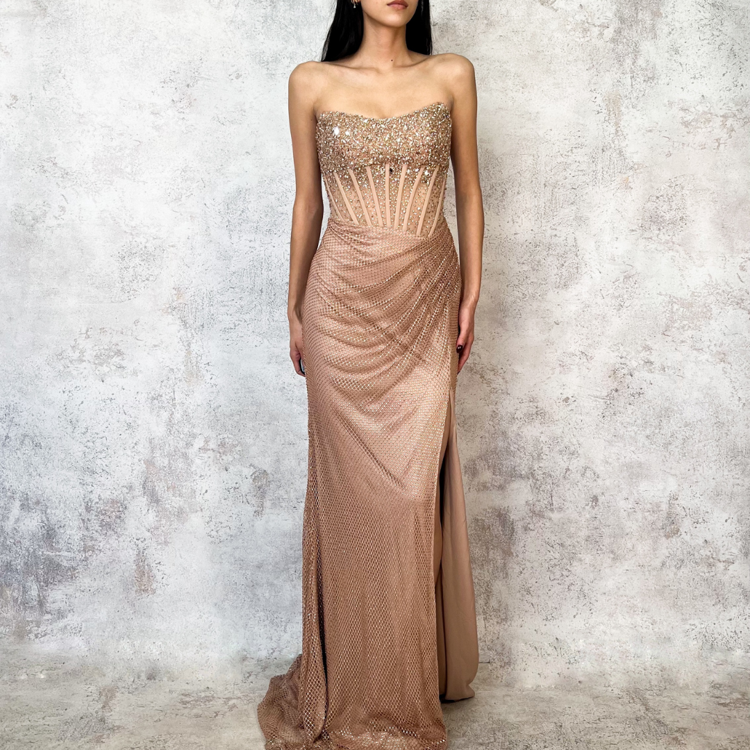 Vestido largo bordado champagne