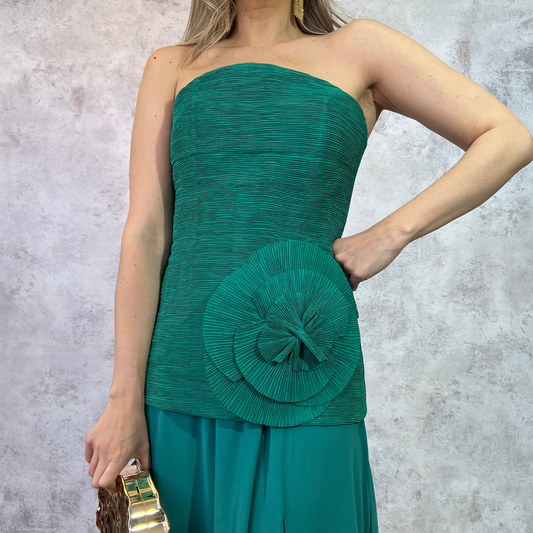 Conjunto de falda y cinturilla verde