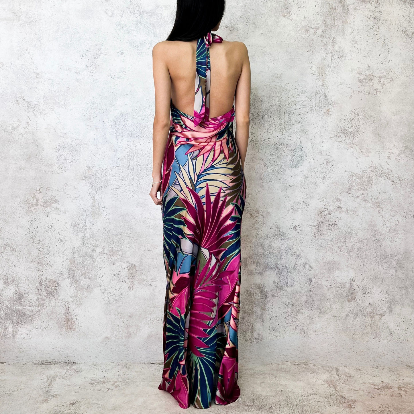 Vestido largo halter hojas fuschia