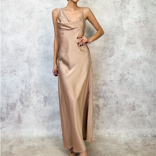 Vestido midi lencero beige