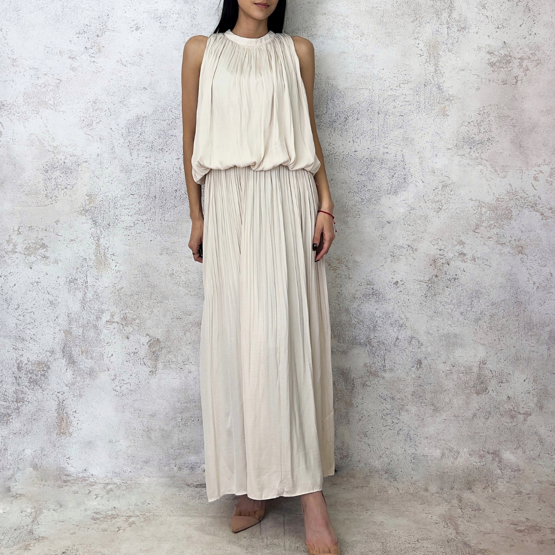 Vestido de gasa en color taupe