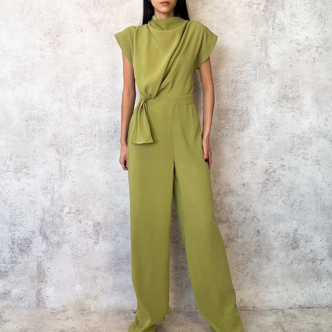 Jumpsuit verde olivo drapeado