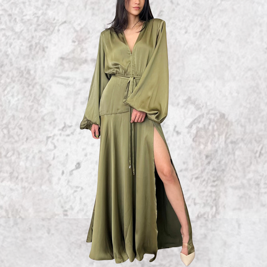 Vestido largo verde olivo satinado